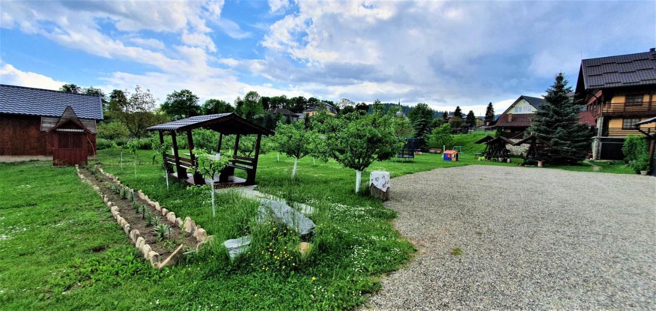 Casa De Vacanta Silvia Мэнэстиря-Гуморулуй Экстерьер фото